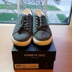 NIB Kenneth Cole Blue Suede Shoes! Perfect Cond